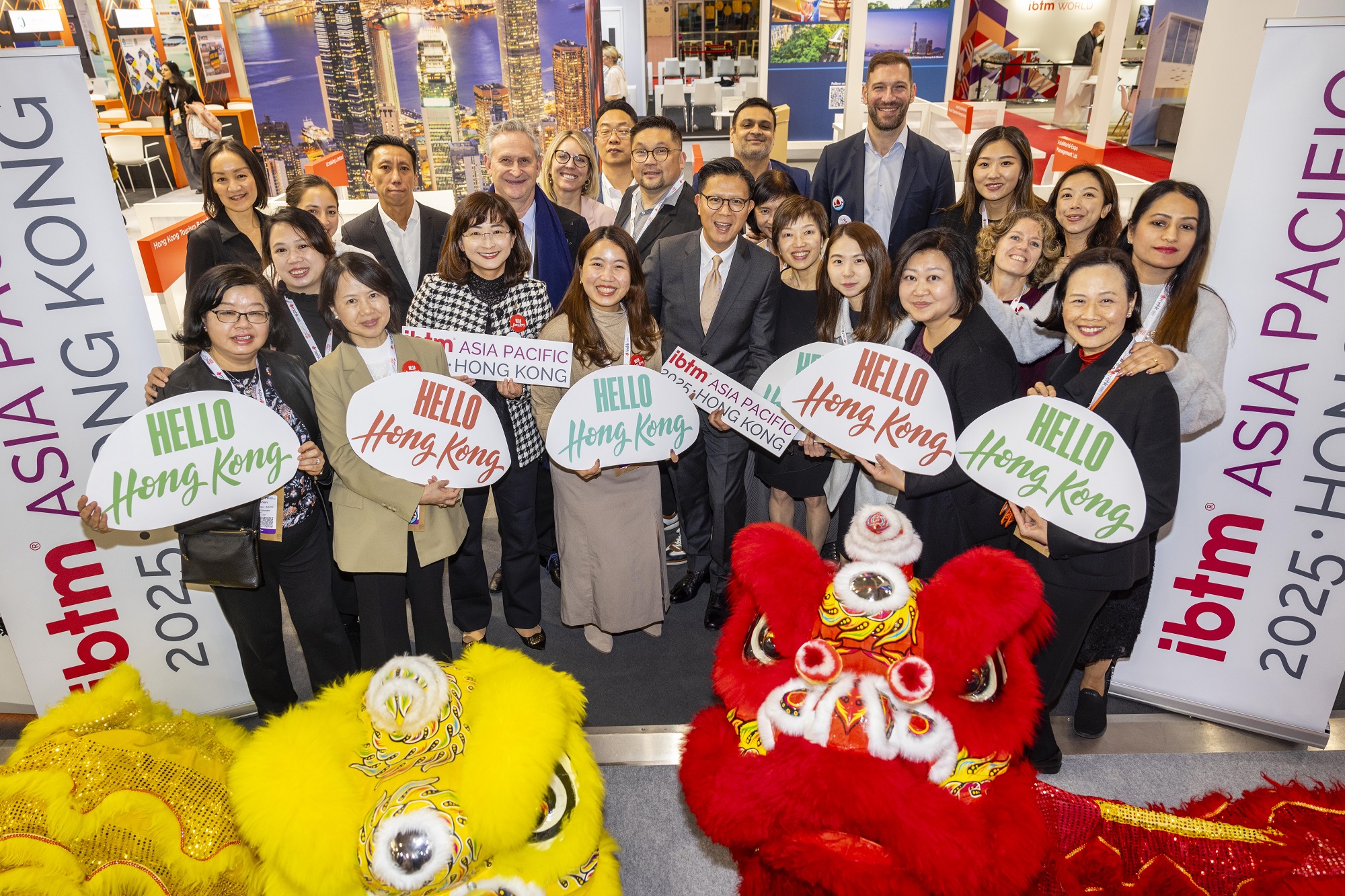 Team Hong Kong celebrates the announcement of IBTM Asia Pacific 2025 at Hong Kong Stand with a lion dance performance.